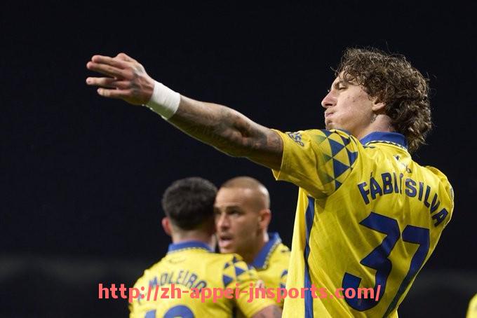 江南体育APP-英超富勒姆队现任主教练资料及战术风格